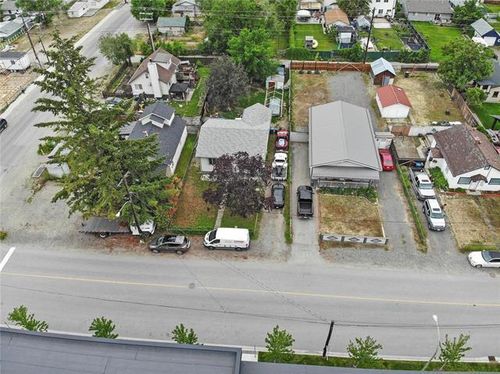 340-370-dougall-402-mcintosh-road-n-rutland-north-kelowna-05 at 340 - 370 Dougall & 402 Mcintosh Road N, Rutland North, Kelowna