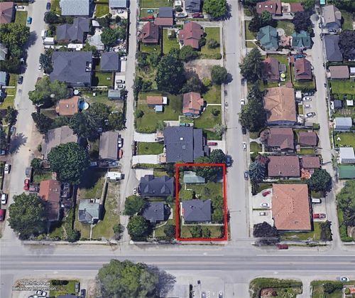 681-patterson-avenue-kelowna-south-kelowna-01 at 681 Patterson Avenue, Kelowna South, Kelowna