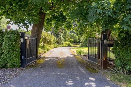 2053-long-street-kelowna-south-kelowna-03 at 2053 Long Street, Kelowna South, Kelowna