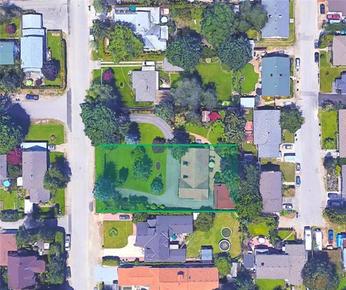 2065-long-street-kelowna-south-kelowna-01 at 2065 Long Street, Kelowna South, Kelowna