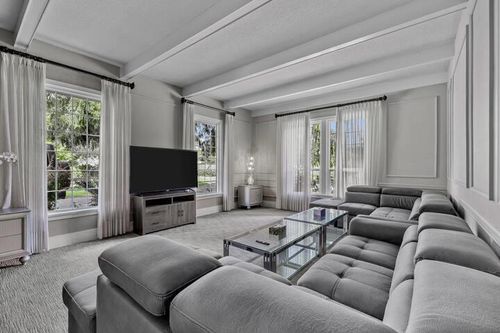 2065-long-street-kelowna-south-kelowna-04 at 2065 Long Street, Kelowna South, Kelowna