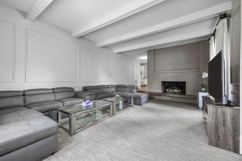 2065-long-street-kelowna-south-kelowna-06 at 2065 Long Street, Kelowna South, Kelowna