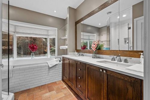 2065-long-street-kelowna-south-kelowna-22 at 2065 Long Street, Kelowna South, Kelowna