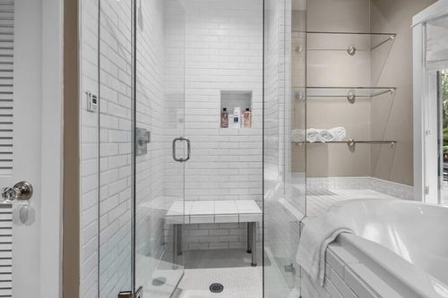 2065-long-street-kelowna-south-kelowna-31 at 2065 Long Street, Kelowna South, Kelowna