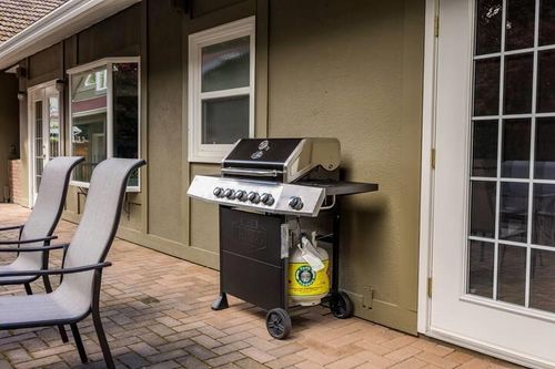 2065-long-street-kelowna-south-kelowna-36 at 2065 Long Street, Kelowna South, Kelowna