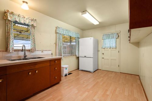 492-vienna-crescent-upper-delbrook-north-vancouver-16 at 492 Vienna Crescent, Upper Delbrook, North Vancouver