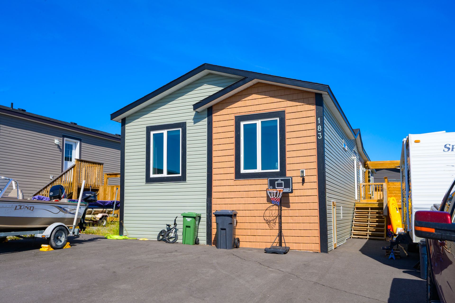 183 Hall Crescent, Yellowknife photo number 1 183 Hall Crescent, Yellowknife photo number 1