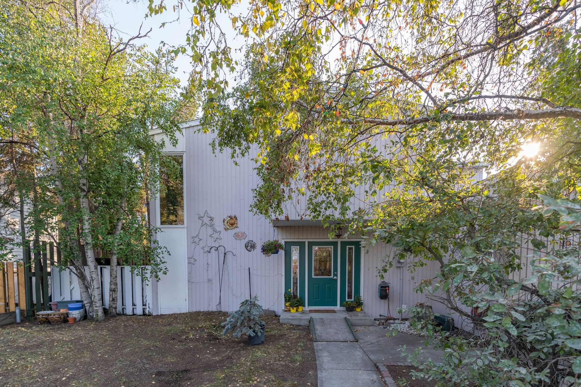 5 Dakota Court, Yellowknife photo 0