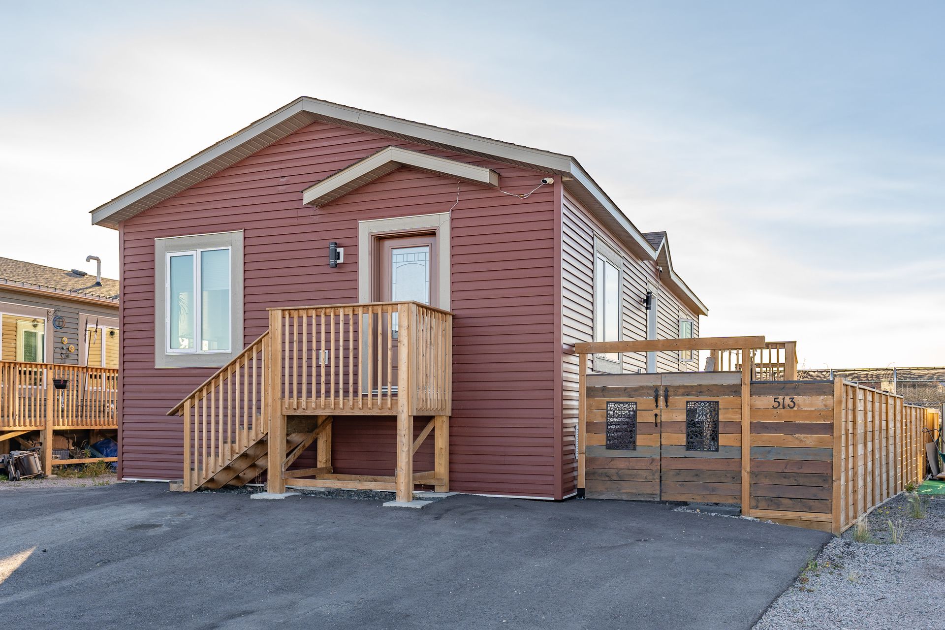 513 Hall Court, Yellowknife photo number 1 513 Hall Court, Yellowknife photo number 1