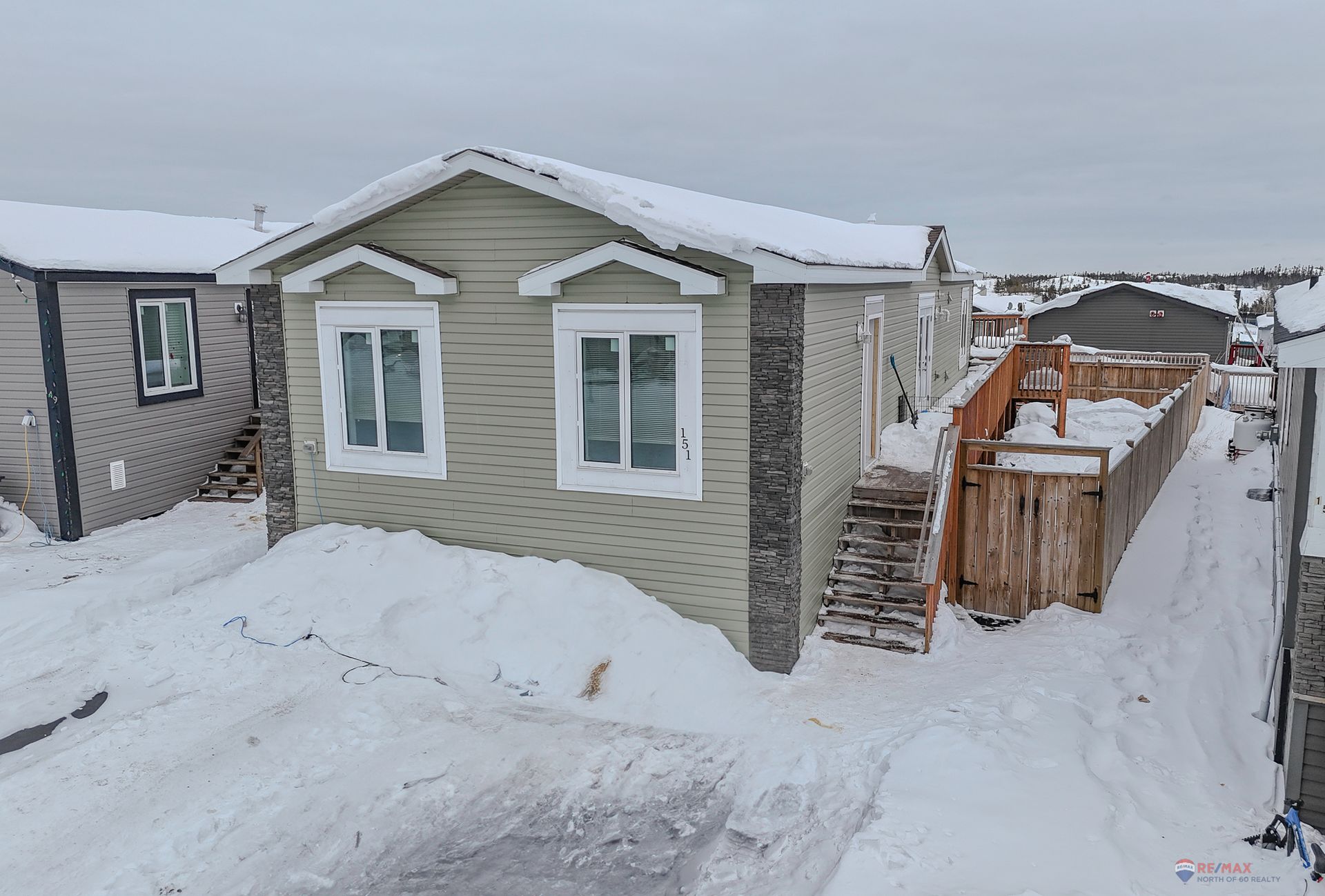 151 Hall Crescent, Yellowknife photo number 1
