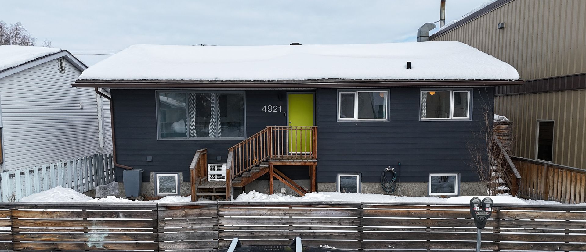 4921 46 Street, Yellowknife photo number 1