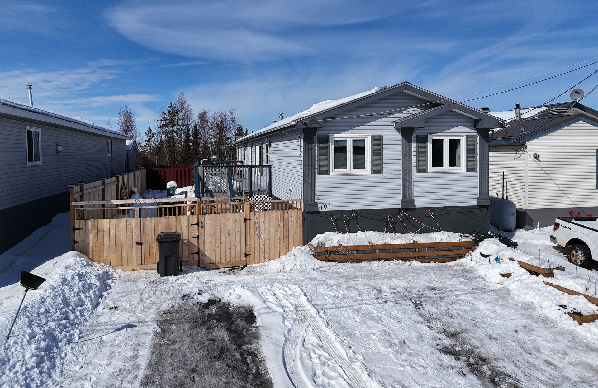 104 Demelt Crescent, Yellowknife photo number 1
