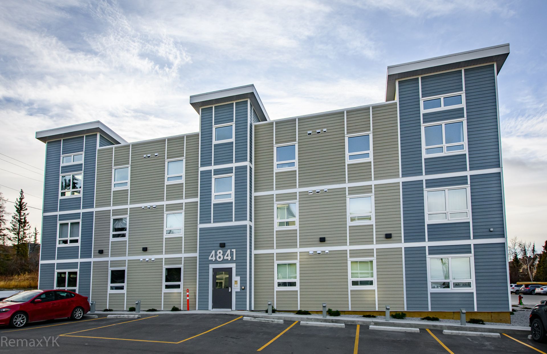 101 - 4841 School Draw Avenue, Yellowknife photo number 1