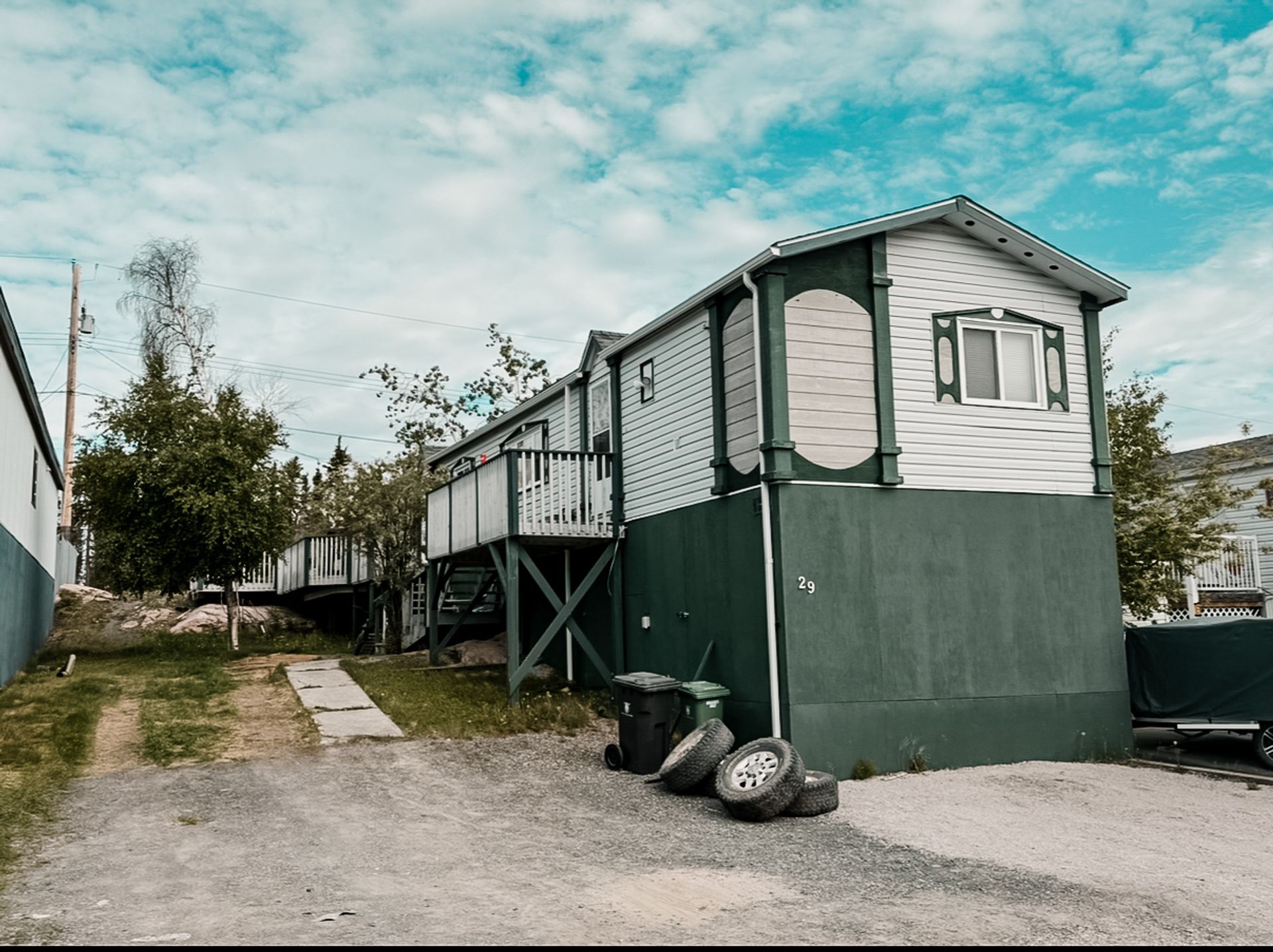 29 Mandeville Drive, Yellowknife photo number 1
