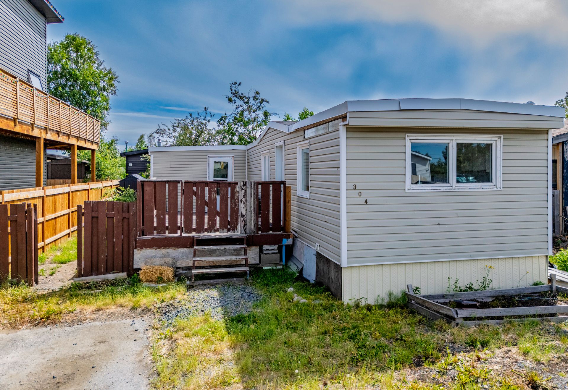 304 Bellanca Avenue, Yellowknife photo number 1