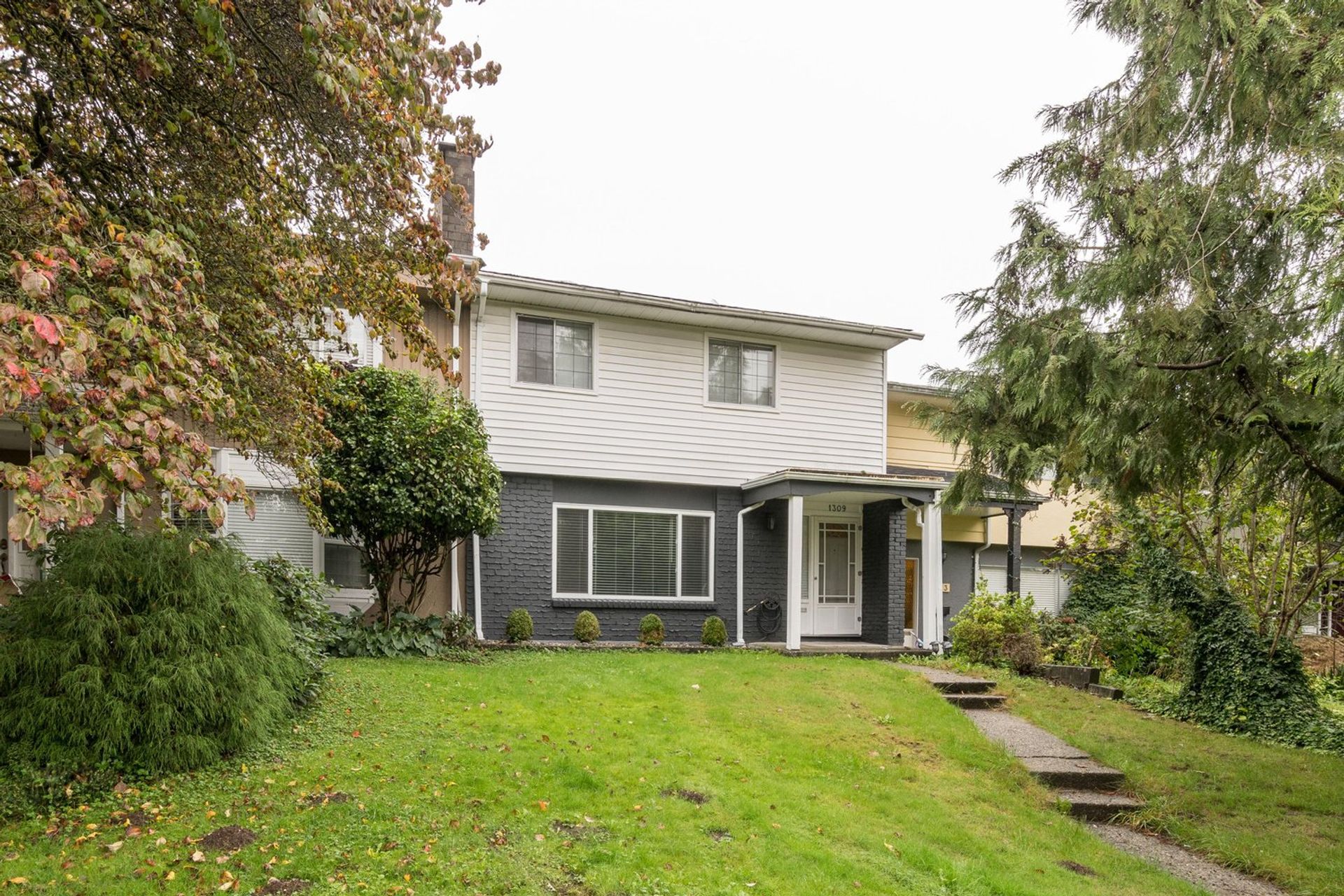 Photo of 1309 Paula Place, Mary Hill, Port Coquitlam