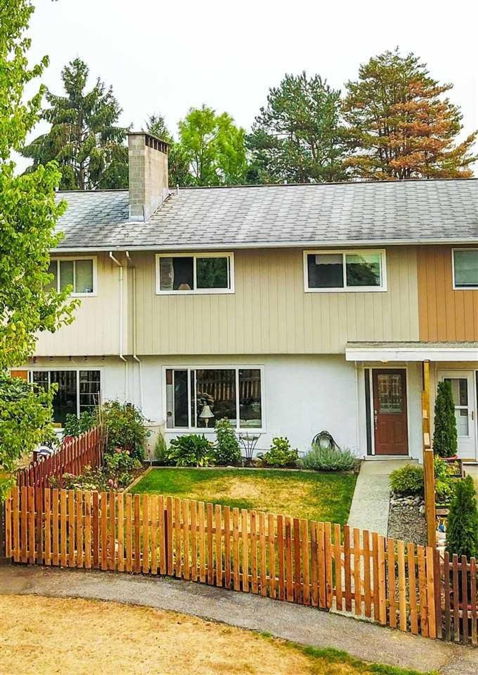 1361 Vivian Place, Mary Hill, Port Coquitlam