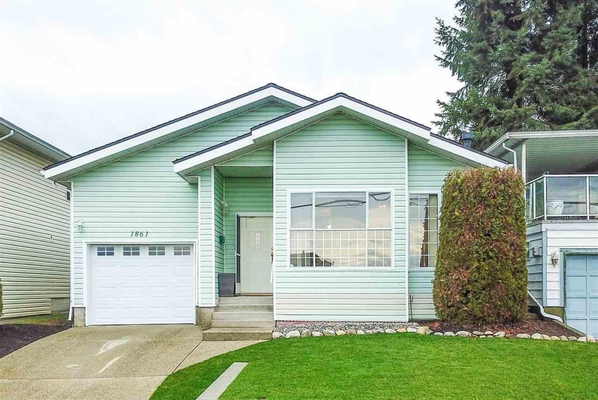 1861 Harbour Street, Citadel PQ, Port Coquitlam