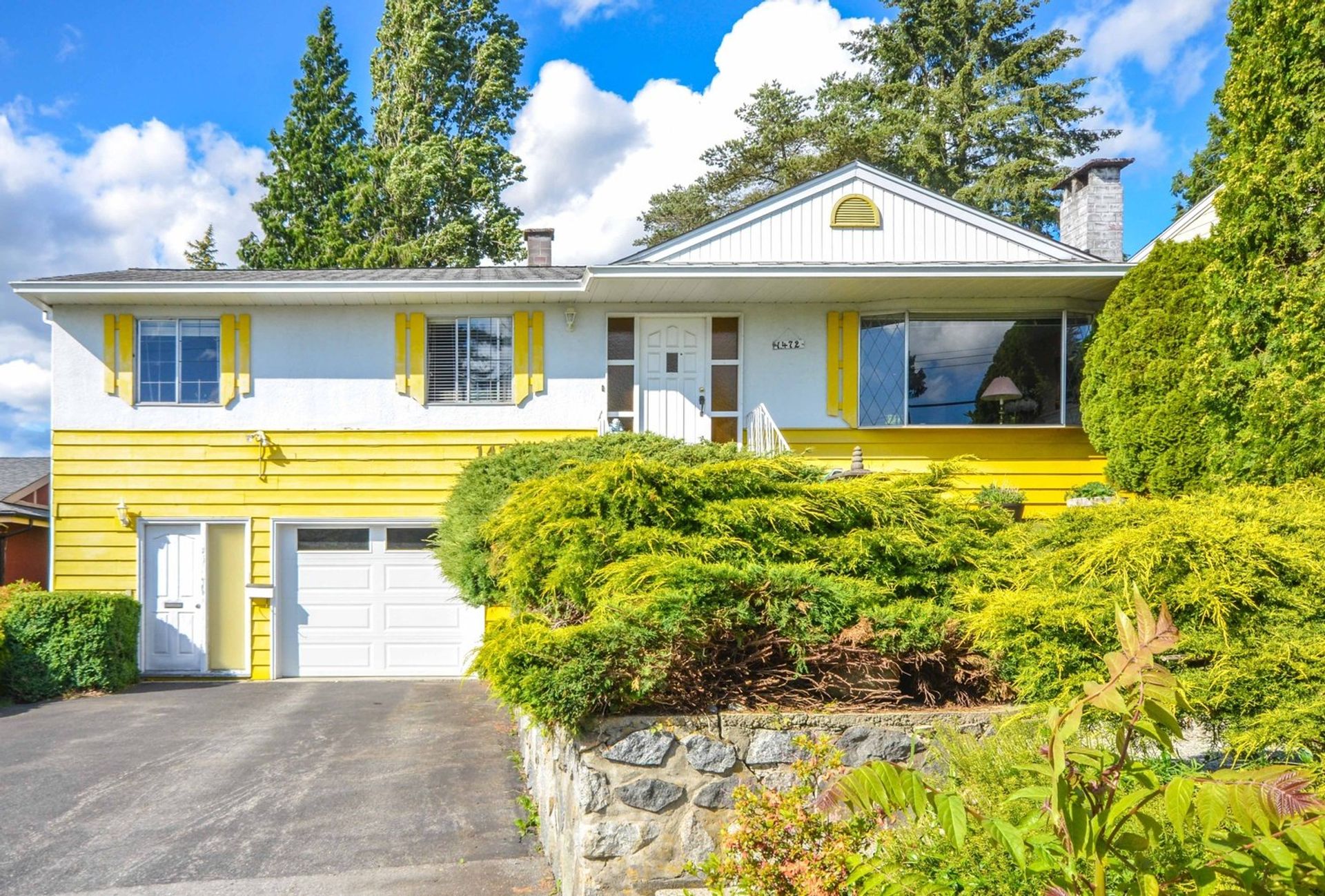 Photo of 1472 Celeste Crescent, Mary Hill, Port Coquitlam