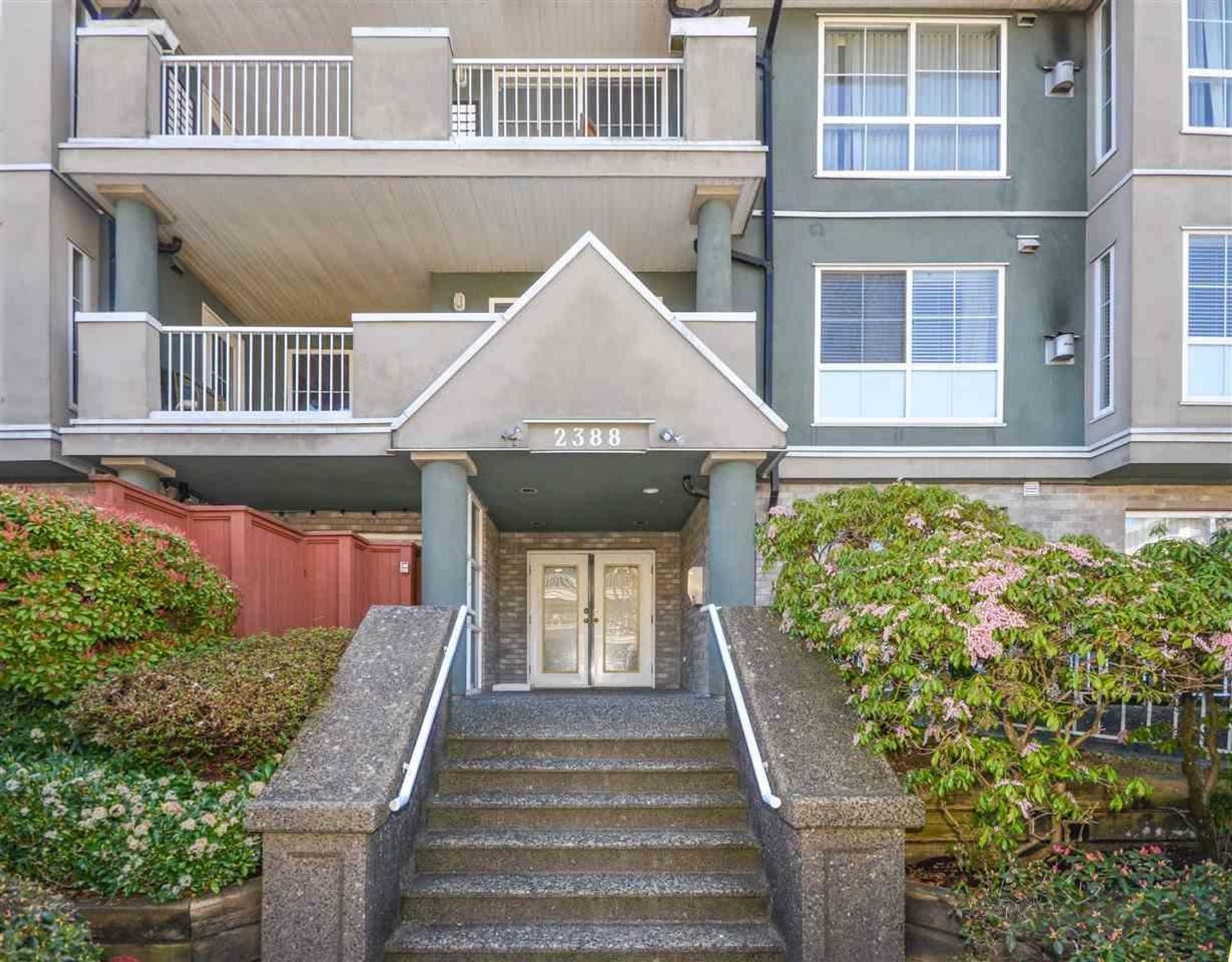 401 - 2388 Welcher Avenue, Central Pt Coquitlam, Port Coquitlam
