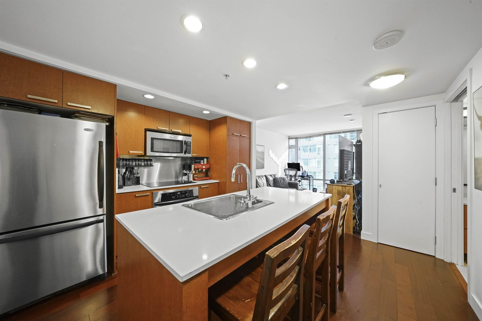 705 - 1255 Seymour Street, Downtown VW, Vancouver West