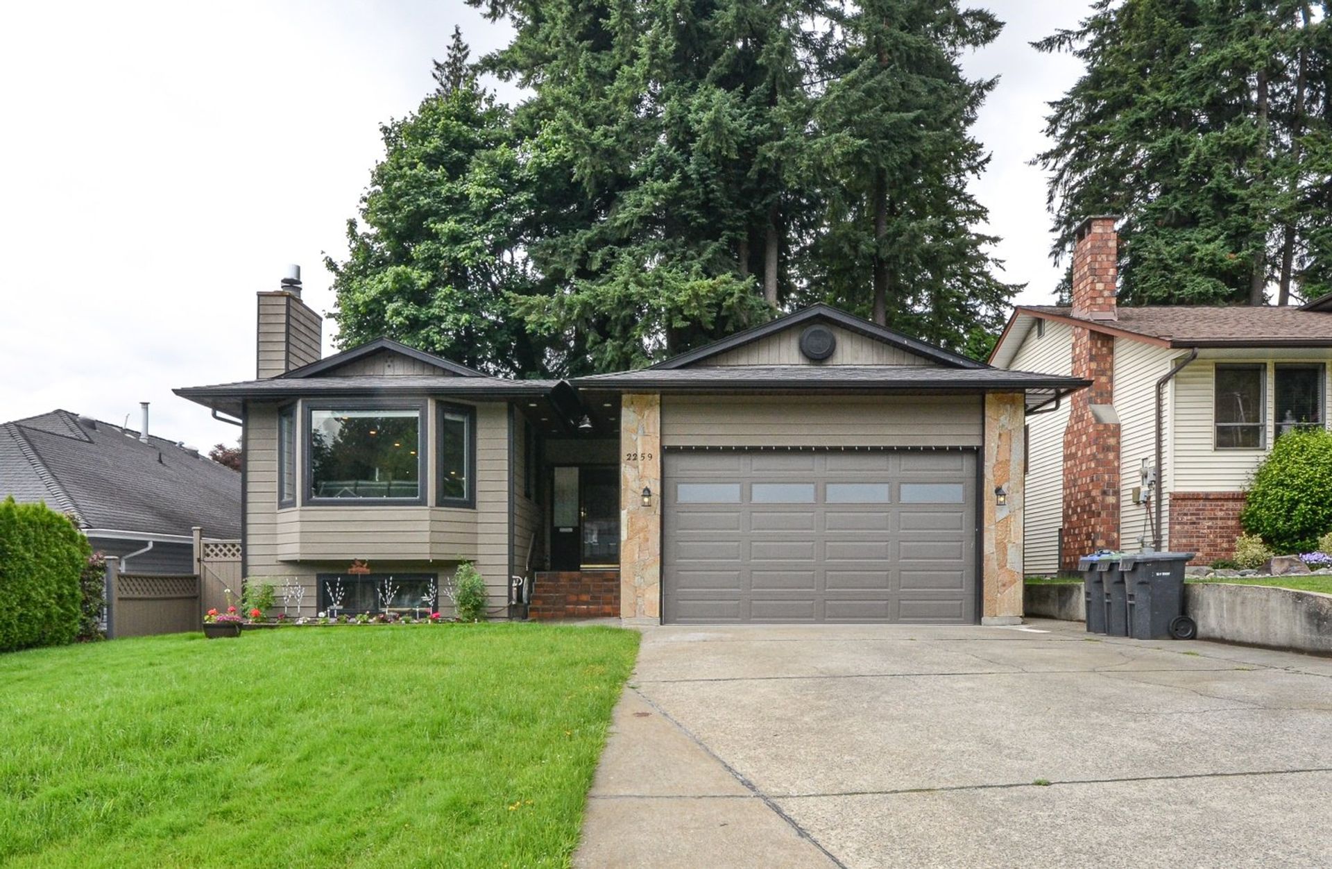Photo of 2259 Stafford Avenue, Mary Hill, Port Coquitlam