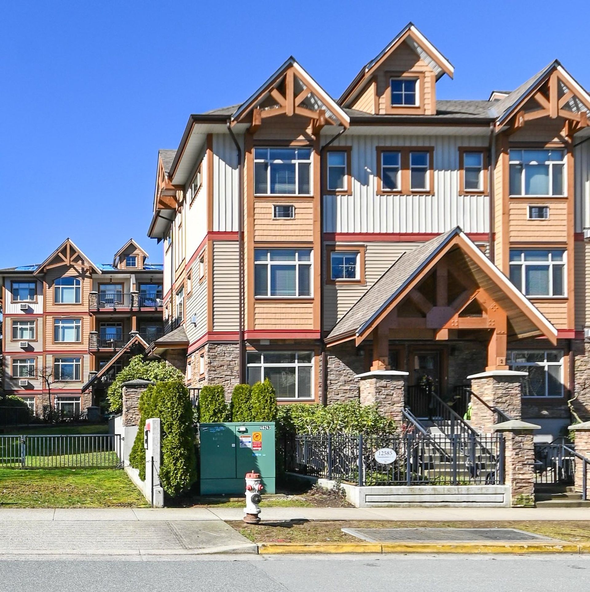 Photo of 1 - 12585 190a Street, Mid Meadows, Pitt Meadows