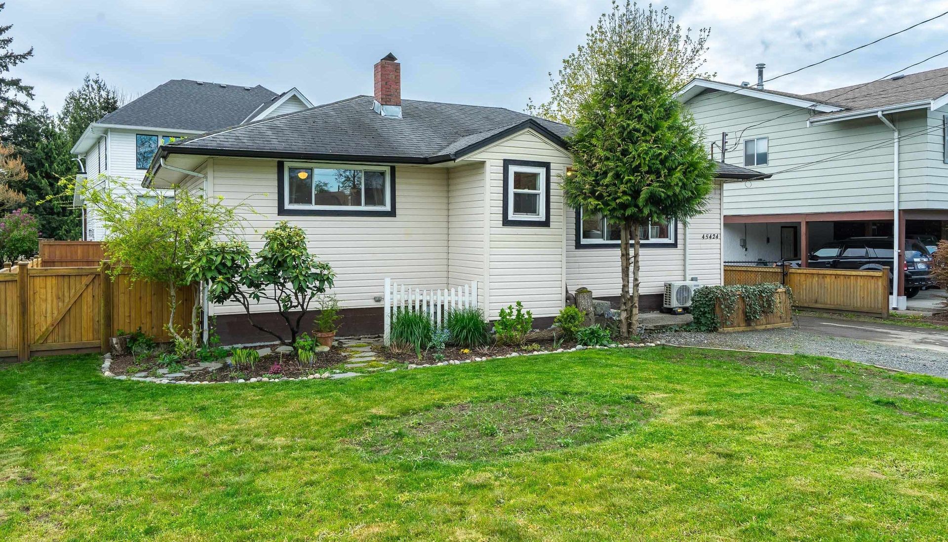 Photo of 45424 Wells Road, Sardis West Vedder, Sardis