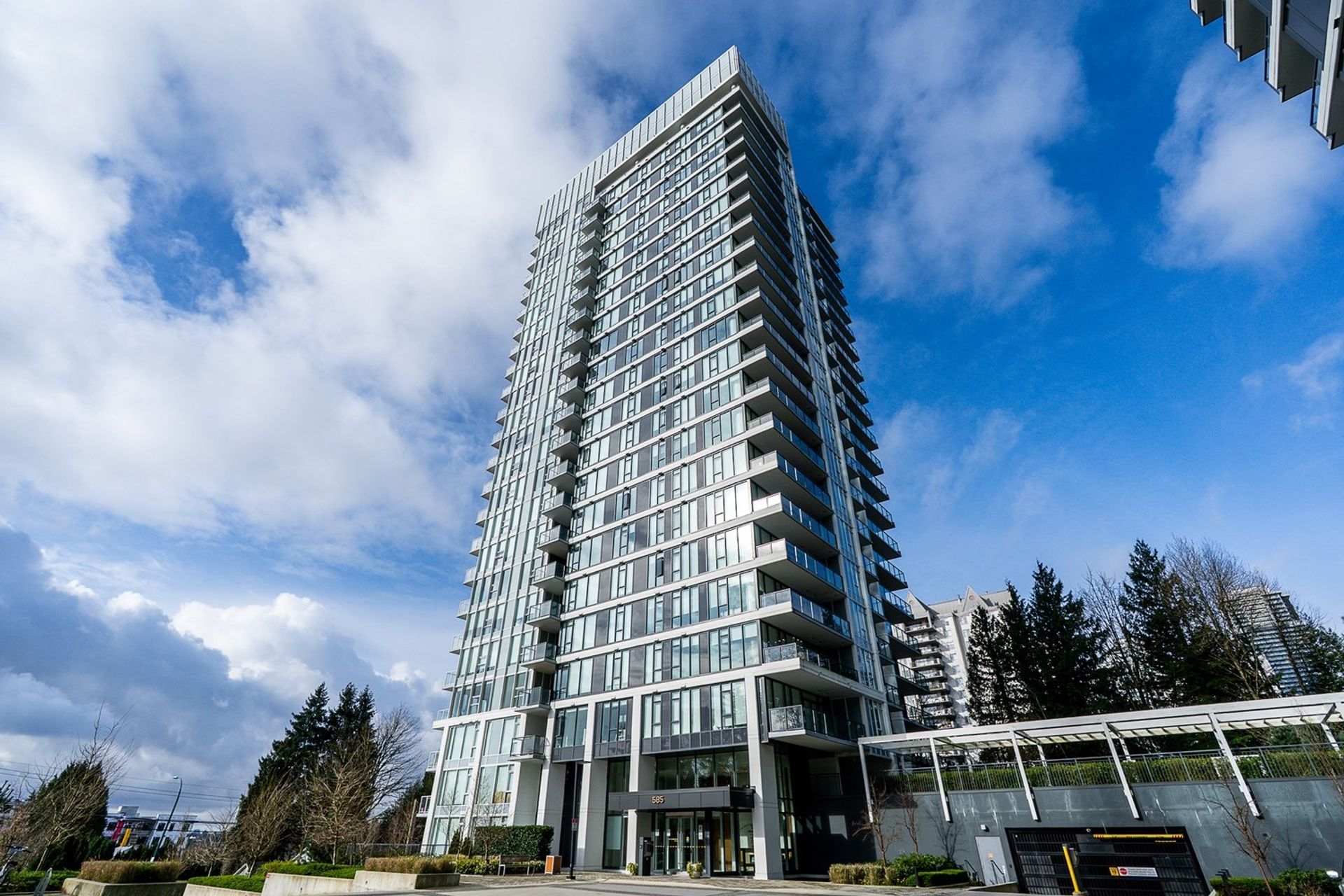 Photo of 1108 - 585 Austin Avenue