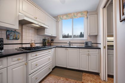 1d4a6609 at 1620 Parkway Boulevard, Westwood Plateau, Coquitlam