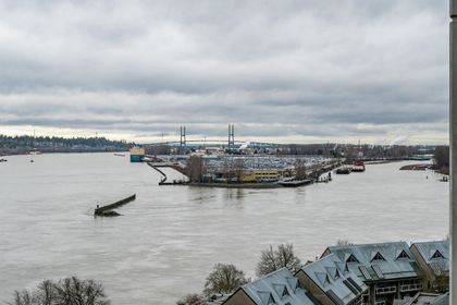 view-water-w at #1310 - 988 Quayside Drive, Quay, New Westminster