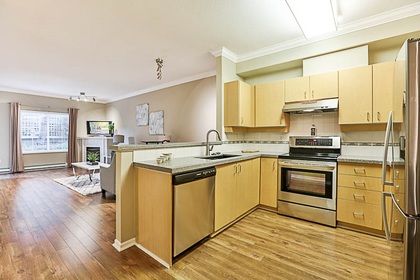 kitchen-off-entry at #106 - 15298 20 Avenue, King George Corridor, South Surrey White Rock