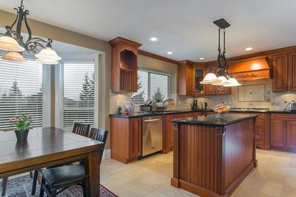 Kitchen & Eating Area at 2888 Woodsia Place, Westwood Plateau, Coquitlam