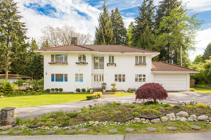 exterior front at 720 Anderson Cresent, Sentinel Hill, West Vancouver