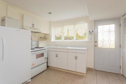 kitchen bsmt at 720 Anderson Cresent, Sentinel Hill, West Vancouver