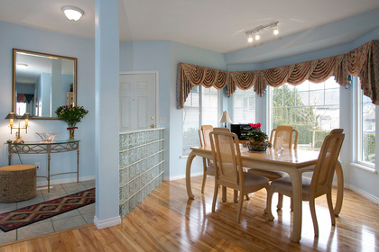 Dining Room (foyer) at #38 - 1751 Paddock Dr, Westwood Plateau, Coquitlam
