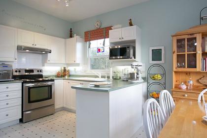 Kitchen at #38 - 1751 Paddock Dr, Westwood Plateau, Coquitlam