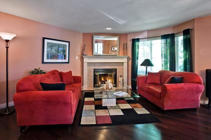 living room 1 at #126 - 20391 96th Ave, Walnut Grove, Langley