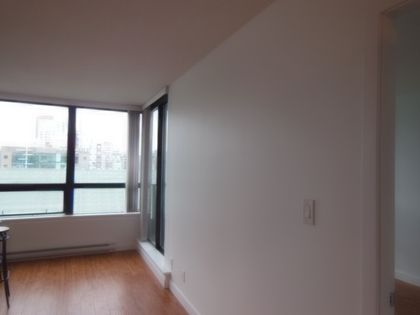 living room 1 at #1204 - 933 Hornby St, Downtown VW, Vancouver West