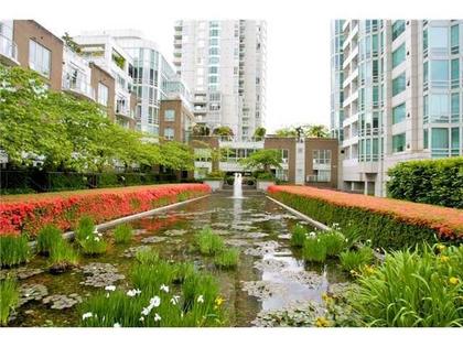Courtyard Pond at #1106 - 1500 Hornby St, Yaletown, Vancouver West