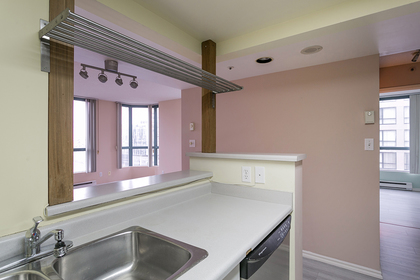 kitchen-hallway at #1003 - 838 Agnes Street, Downtown NW, New Westminster
