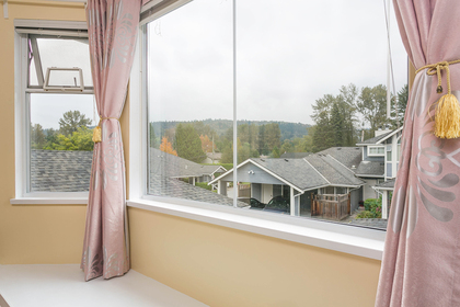 1j6a6182 at 1623 Augusta Avenue, Simon Fraser Univer., Burnaby North