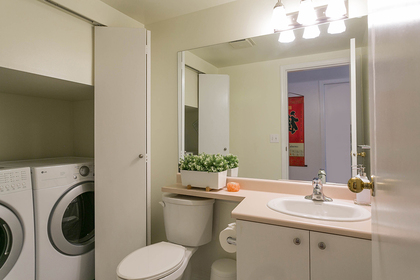 1j6a6210 at 1623 Augusta Avenue, Simon Fraser Univer., Burnaby North