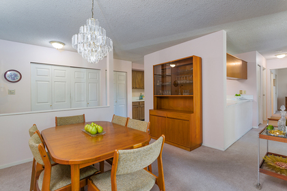 1j6a1989 at #2 - 7353 Montecito Drive, Montecito, Burnaby North