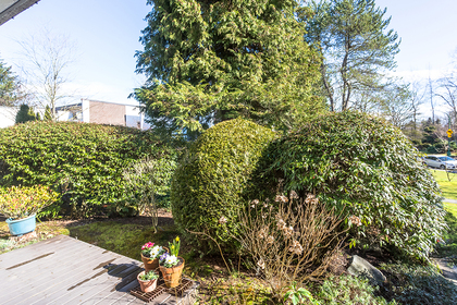 1j6a2016 at #2 - 7353 Montecito Drive, Montecito, Burnaby North