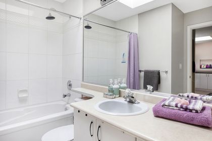 20220618-1d4a1673 at #410 - 175 E 10th Street, Central Lonsdale, North Vancouver