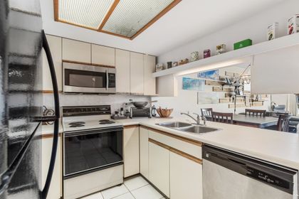 262735743-17 at #903 - 1065 Quayside Drive, Quay, New Westminster