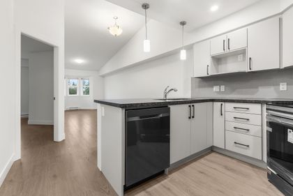 kitchen-island at #408 - 19730 56 Avenue, Langley City, Langley