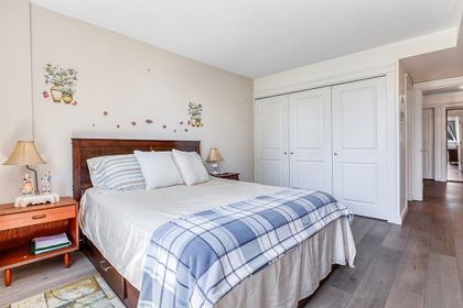 1d4a2754_3 at #402 - 7321 Halifax Street, Simon Fraser Univer., Burnaby North