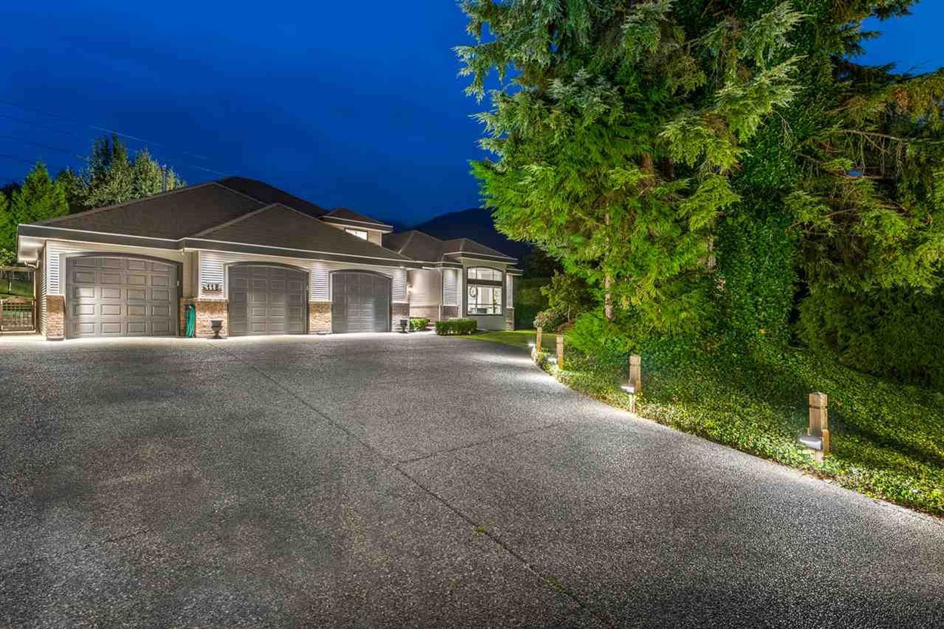 115 Hemlock Drive, Anmore, Port Moody  by Sach Group 115 Hemlock Drive, Anmore, Port Moody
